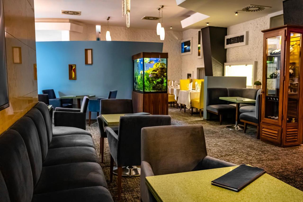 Hotel Continental Brno Luaran gambar