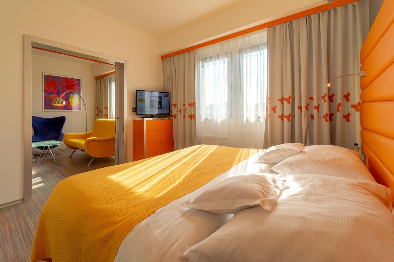Hotel Continental Brno Luaran gambar